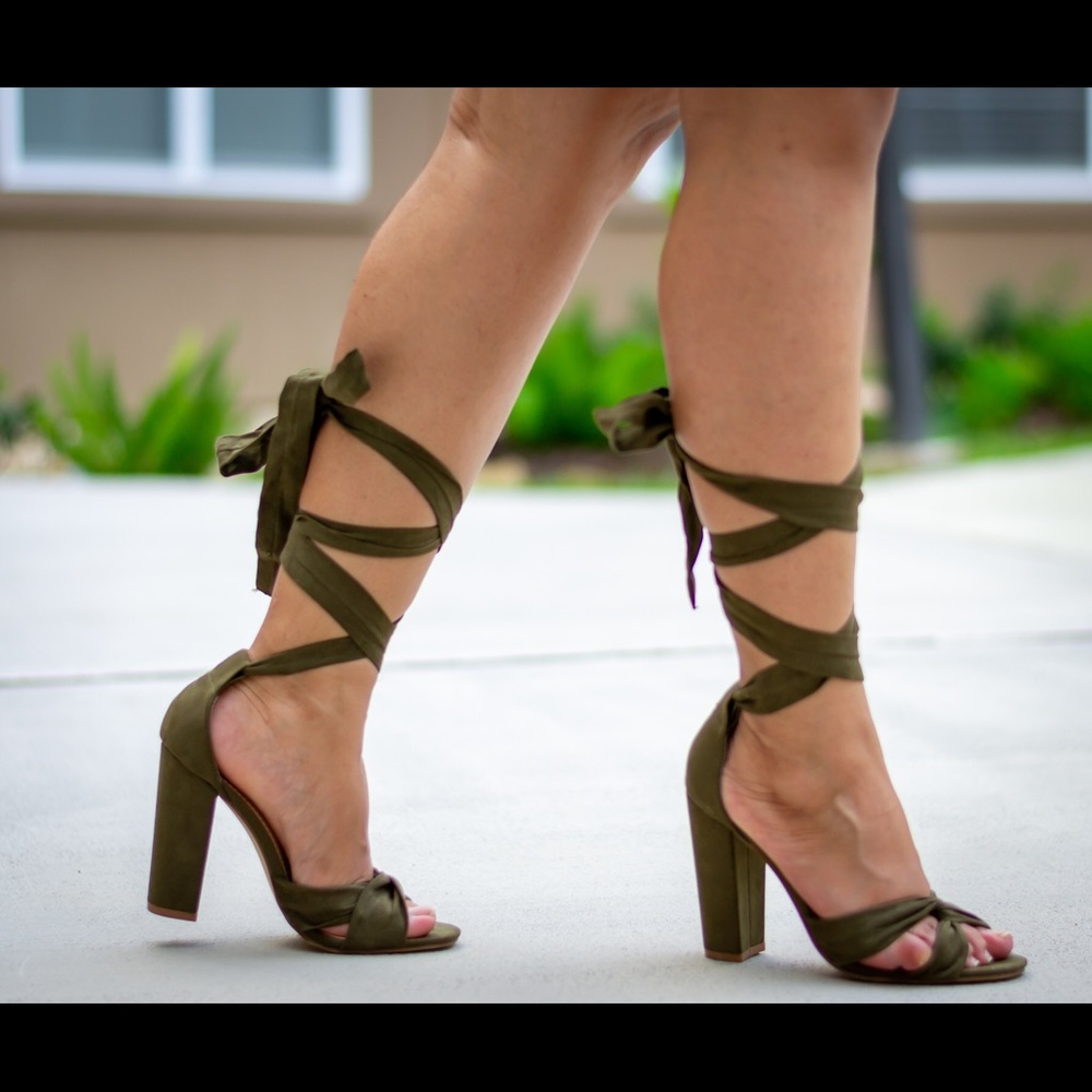 Tie up sandals. Very pretty and stylish.